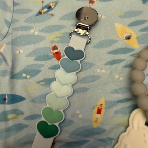 NWT Loulou Lollipop Set-Bodysuit Kayaks, Teething Ring, Paci Clip Size 6-12 Mnth - Picture 3 of 4